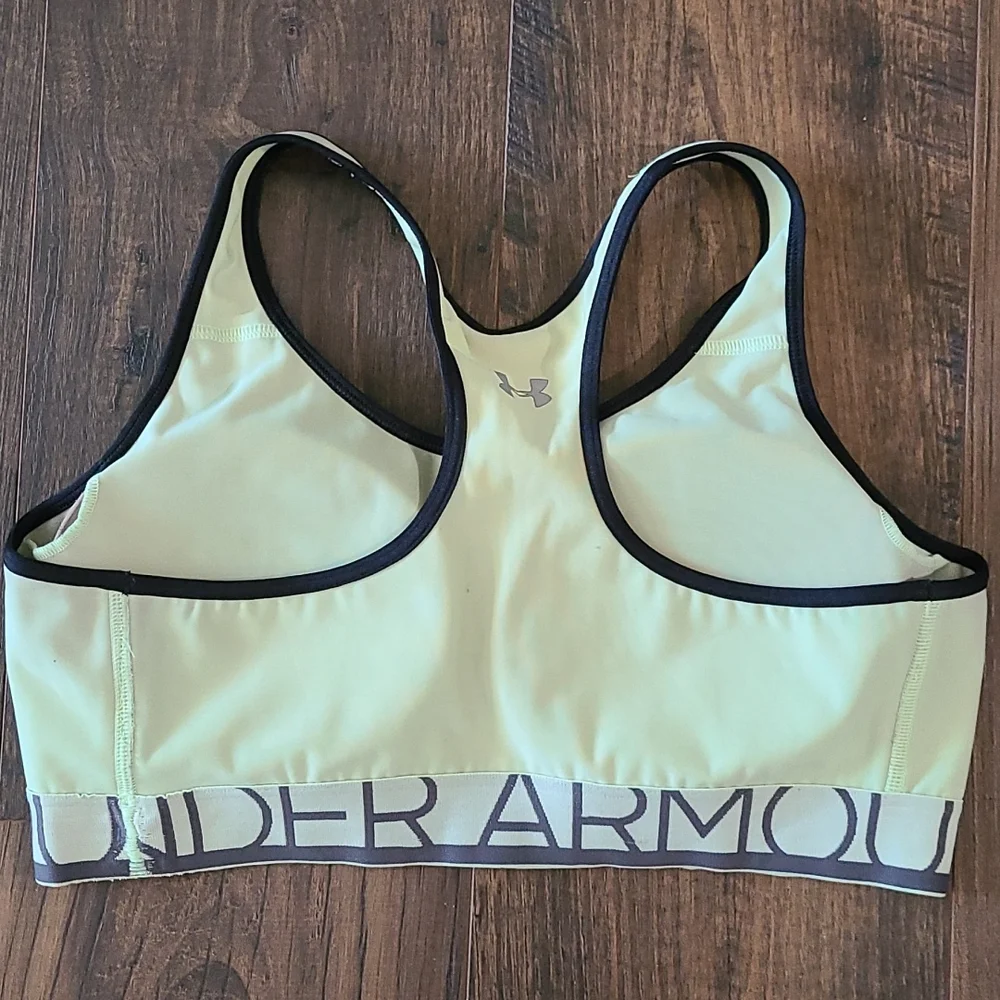 Under Armour Sports Bra - Picture 3 of 4